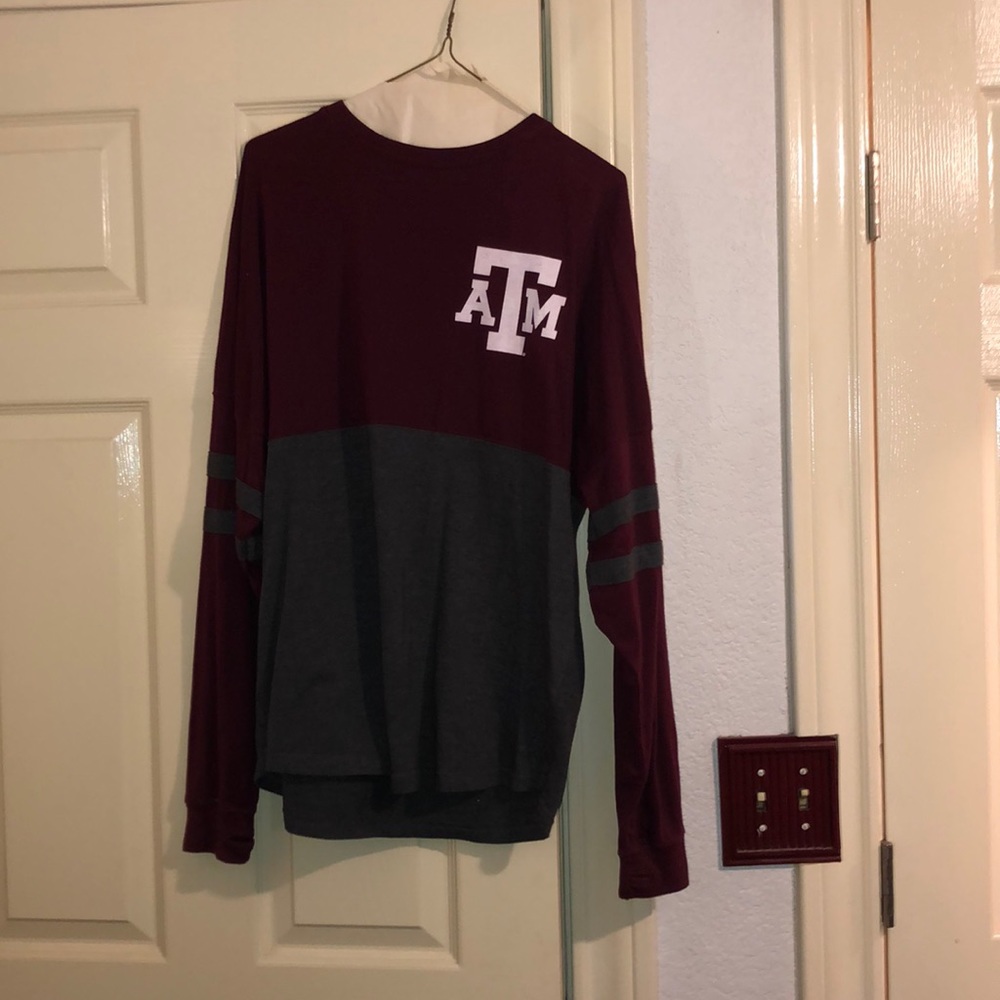 A&M crew neck